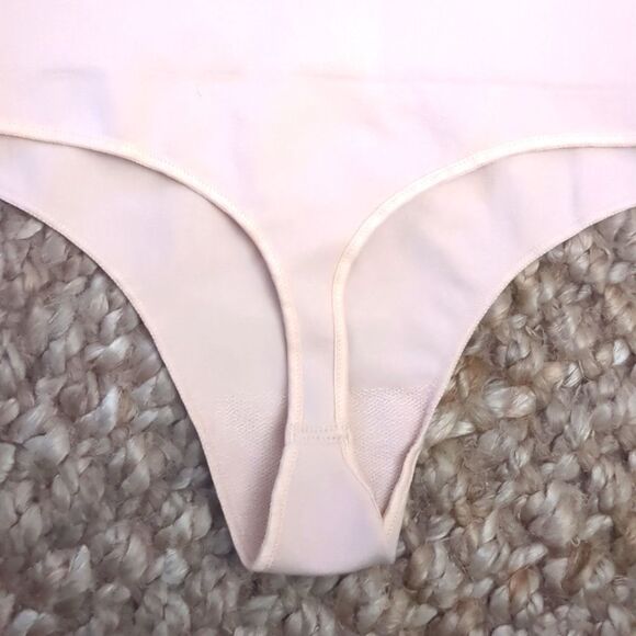2 pairs Spanx Everyday Shaping Panties Thong High Waist Nude Seamless SM - Picture 7 of 8